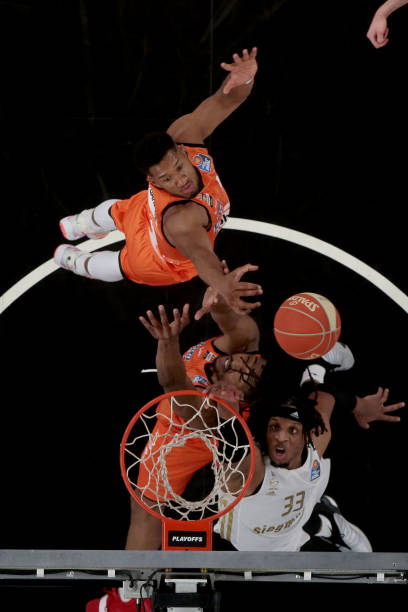 在赛事期间 在赛事期间