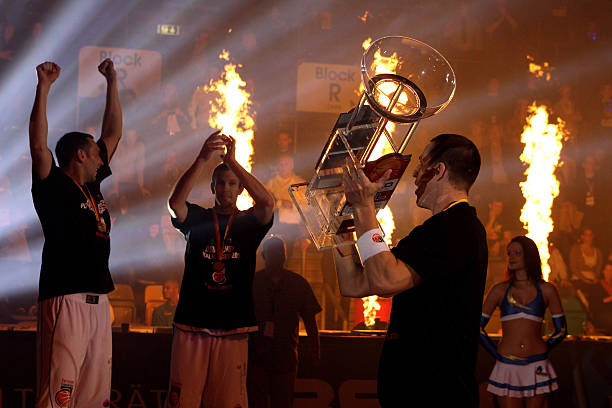 他们满盘皆 他们满盘皆